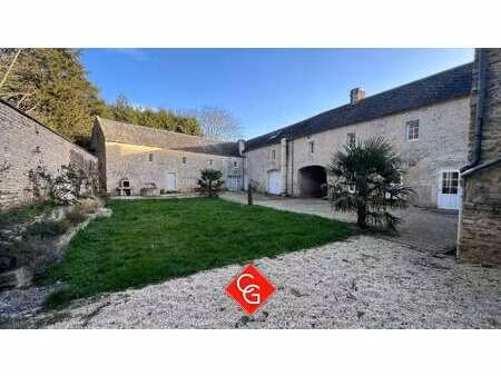 vente maison à creully-sur-seulles (14480) : à vendre / creully-sur-seulles