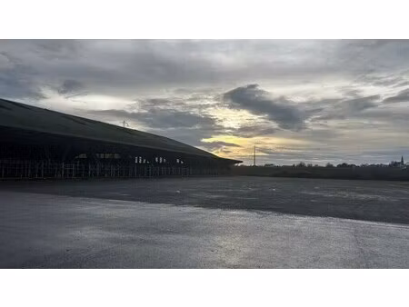 location entrepôt rethel 08300 8000m²