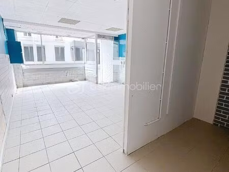 local commercial de 30 m² à reims