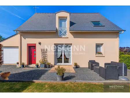a vendre maison plein bourg vivable de plain pied! 4 chambres terrain de 613m²