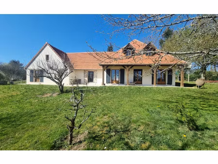 maison saint-yrieix-la-perche 156 m² t-4 à vendre  305 000 €