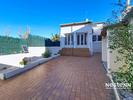 a saint genis des fontaines - maison à vendre 3 pièces - 81m² - extérieur - parking et gar