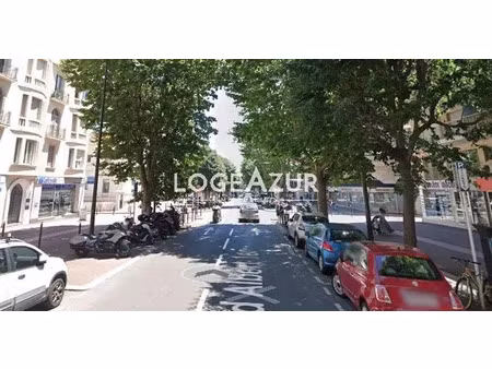 vente commerce 1 pièce 23 m² antibes (06600)