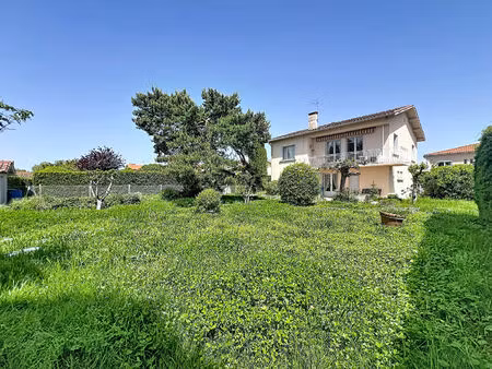 maison à saint -orens avec beau terrain