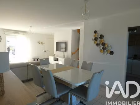 maison de village à tacoignières (78910)