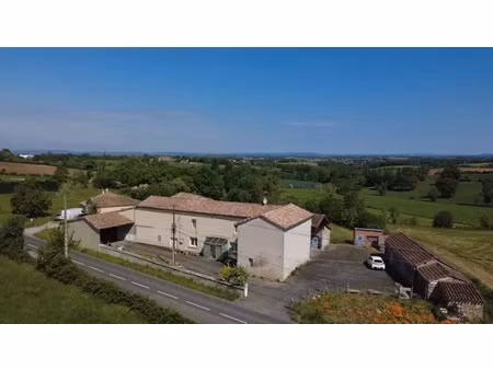 vente maison 4 pièces 110 m² valderiès (81350)