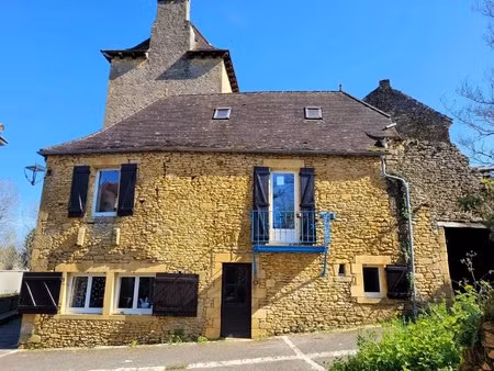 charmante maison en pierre à marminiac  80 m²