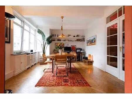 prachtig 3 slaapkamer art-deco appartement - 150 m²