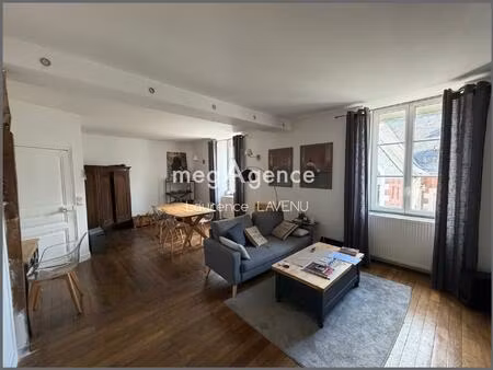 maison de ville avec jardin et garage