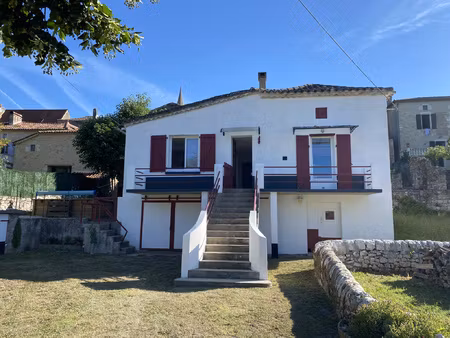 ensemnle immobilier en pierre - vallée du lot - fort potenti