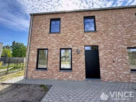 prachtige ruime nieuwbouwwoning