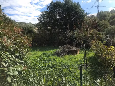 vente terrain 378 m² à pignans (83790)  115 000 €