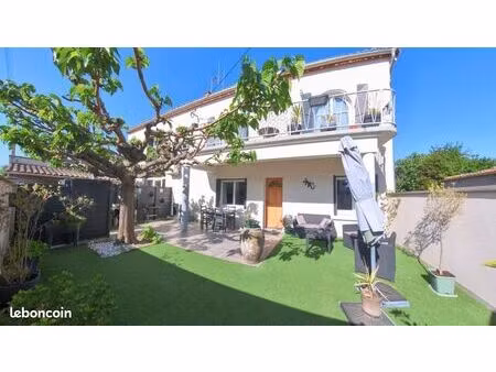 propriété 8 pièces 174 m²
