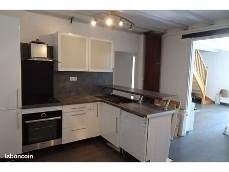 f4 petit terrain parking garage calme 90m2 dpe=c