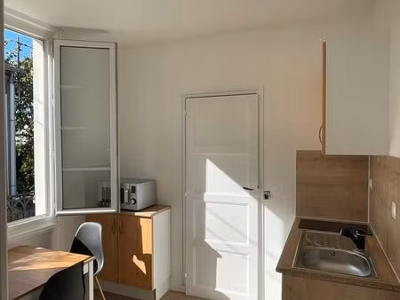 appartement meublé proche uni