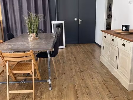 loft de 90 m2 parking moto voitures