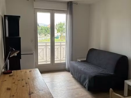 studio meublé