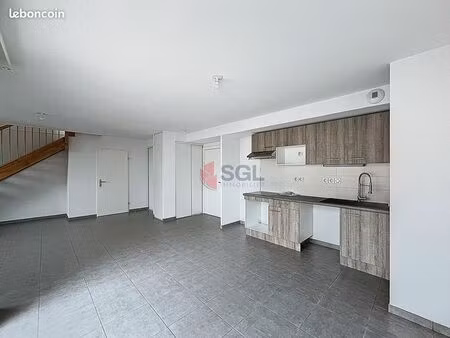 appartement 3 pièces 68 m²