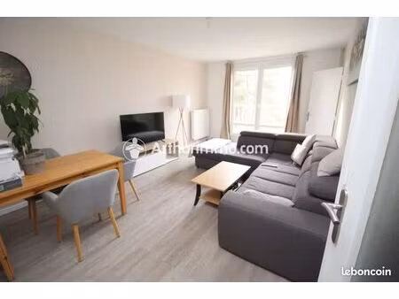 appartement 3 pièces 74 m²