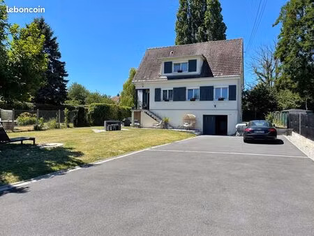maison 6 pièces 108 m²