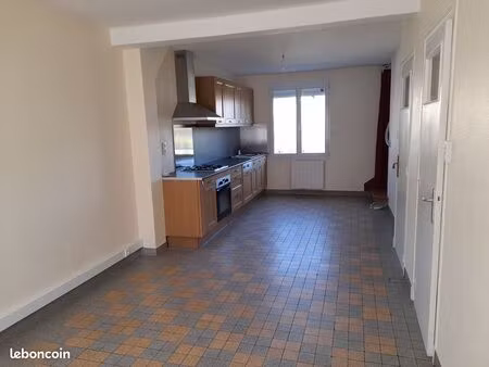 location maison de bourg