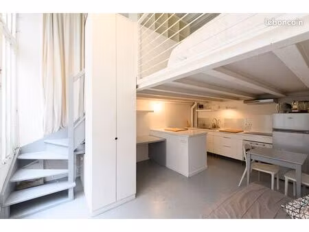 loft atelier d'artiste meublé 75009