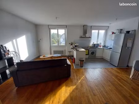 joli f3 lumineux – quartier clinique