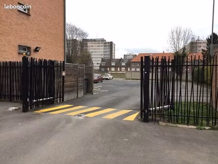 parking 13 m² anzin