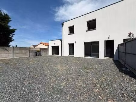 location maison à treillières (44119) : à louer / 85m² treillières