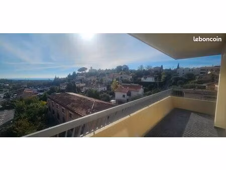vue mer 4p 74m2 + 35m2 de terrasse entièrement refait à neuf calme et ensoleillé parking e