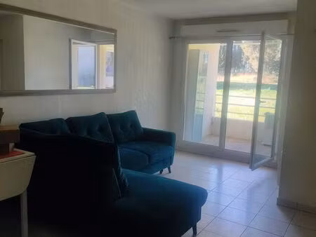 rare appartement 45 m2 avec balcon a vendre marseille