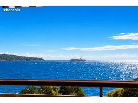 appartement meublé – nice – face à la mer  vue mer panoramique – parking – septembre 2026 