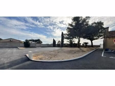 terrain 300 m² port de bouc