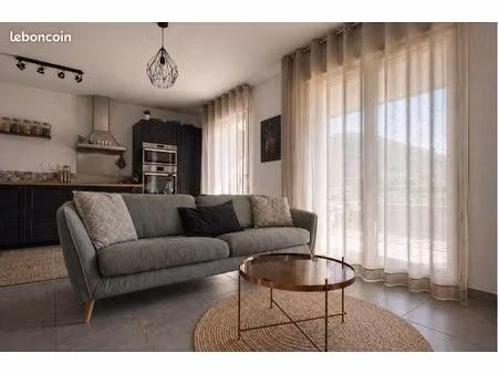 3 pièces - 62m2 - marseille saint-tronc