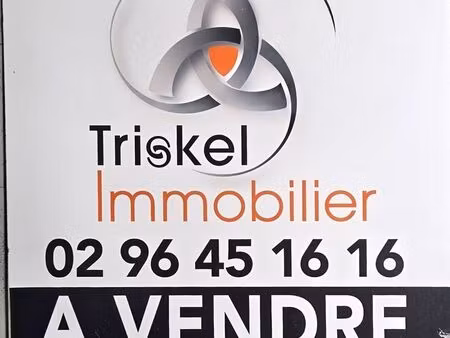 immeuble 10 pièces 208 m²