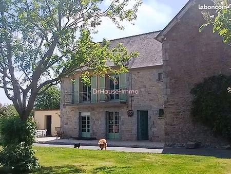maison 11 pièces 224 m²