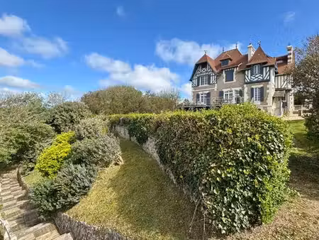 maison de 11 pièces de luxe en location benerville-sur-mer  normandie