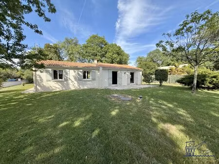 maison individuelle rénovée – 105 m² – 3 chambres – gra