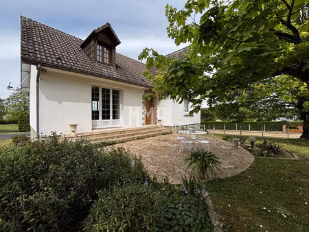 charmante maison avec terrain