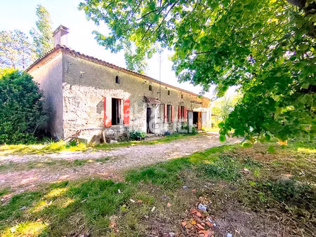 grange à rénover avec vue dominante