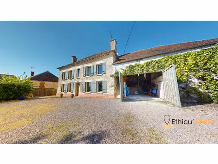 maison de maître de 1823 entièrement rénovée – 285 m² hab