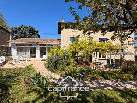 maison à vendre 8 pièces saint prim (38)