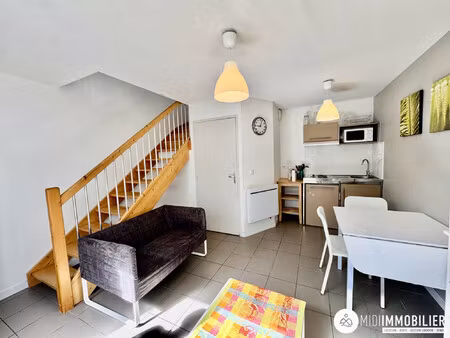 t2 meublé avec terrasse