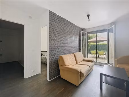 appartement - rdc - 32 78 m2 - 2 pièces - meublé