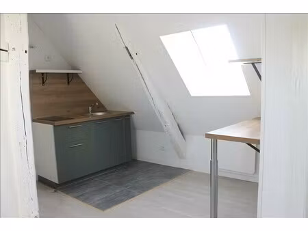 appartement - 2ème étage - 15 45 m2 - 1 pièce - non meublé