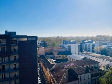 appartement t1 lumineux avec grand balcon  climatisation  cellier et parking – toulouse sa