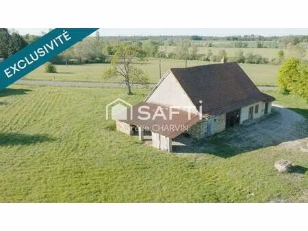 ferme brute à transformer entièrement + terrain !