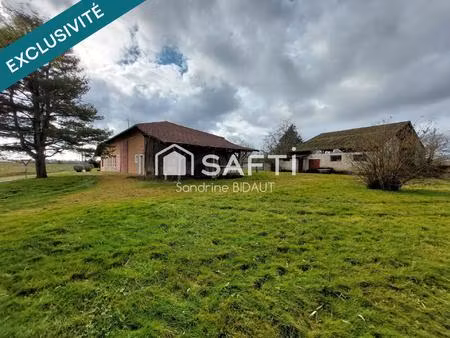 ferme à rénover 15 763 m² et grandes dépendances