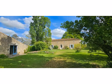 maison à vendre à la ferrière-en-parthenay (79390) - deux-sèvres
