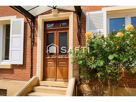 maison de caractère 4 chambres et + avec jardin et garage